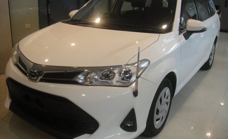 Toyota Fielder (2018)