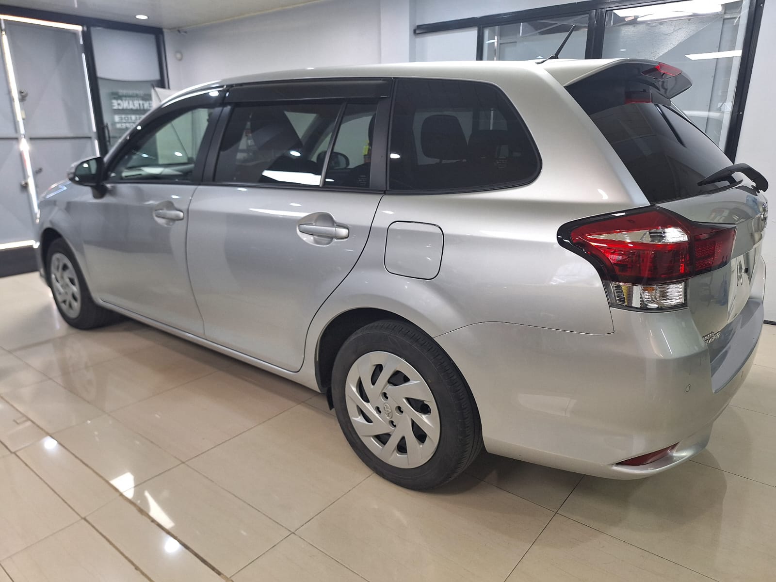 Toyota Corolla Fielder (2021)