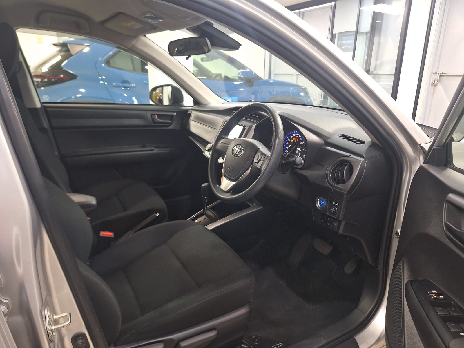 Toyota Corolla Fielder (2021)